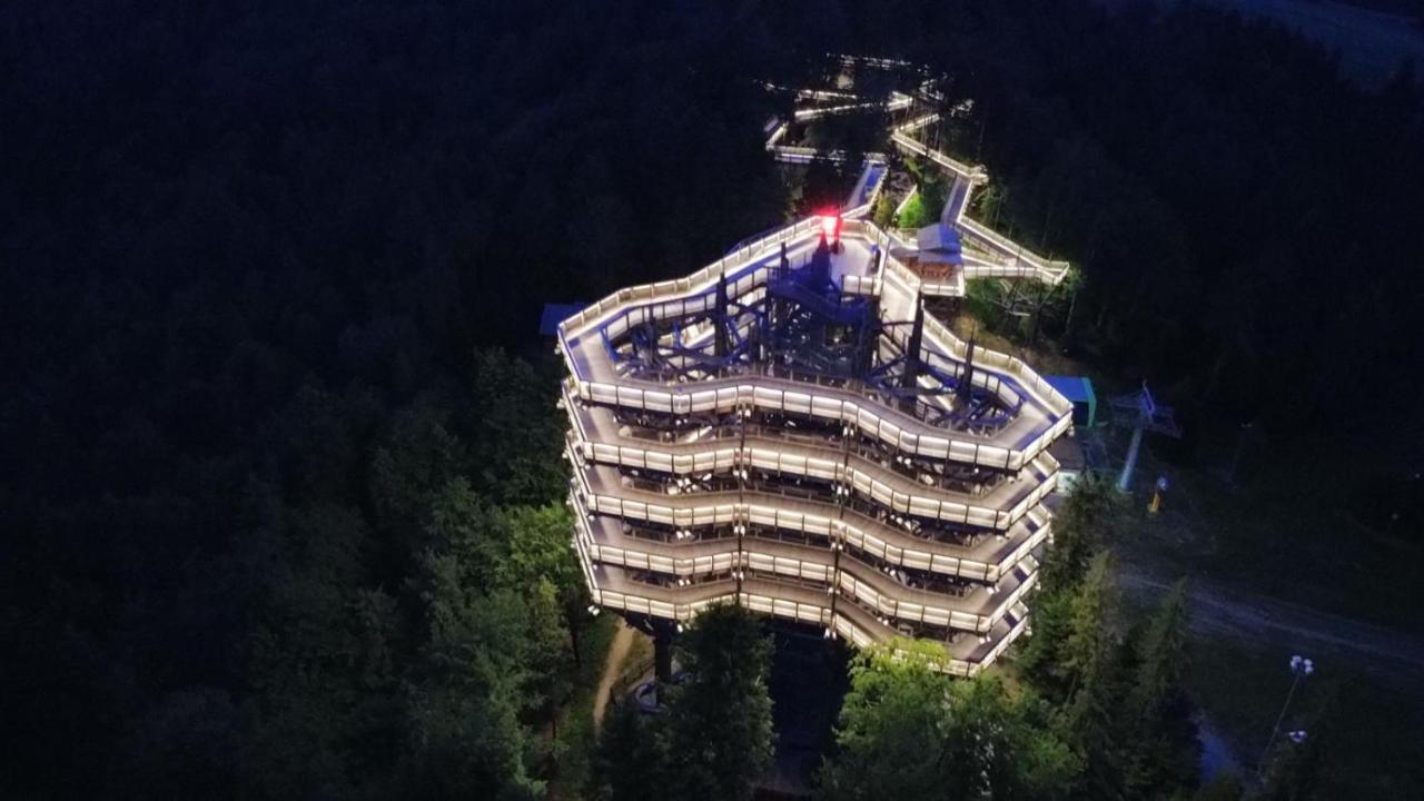 Willa Male Alpy 300 M Od Kompleksow Narciarskich Krynica-Zdrój Exteriör bild