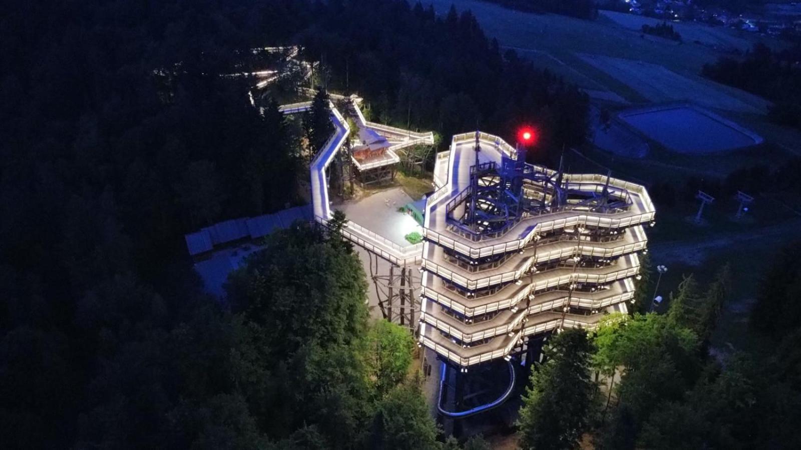 Willa Male Alpy 300 M Od Kompleksow Narciarskich Krynica-Zdrój Exteriör bild